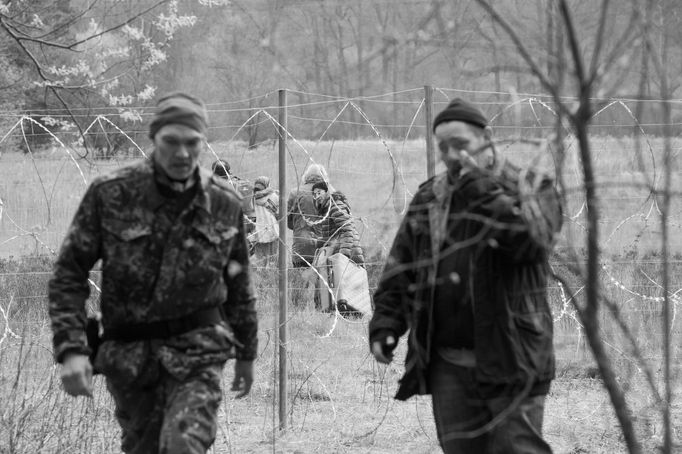 Vpravo je Jan Aleksandrowicz-Krasko.