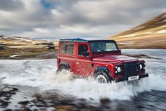 Ikonický Land Rover Defender možná bude mít v rodném listu zapsané Slovensko
