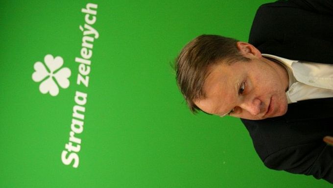 Martin Bursík zahájil jednání Strany zelených čtením bodů, jenž jsou plánovány k projednání.