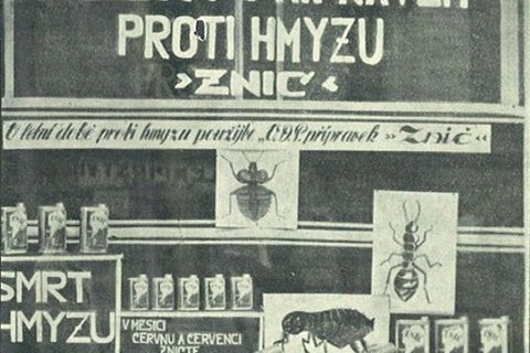 COOP 170 let - historie - privátní družstevní značka 1935, prostředek proti hmyzu Znič