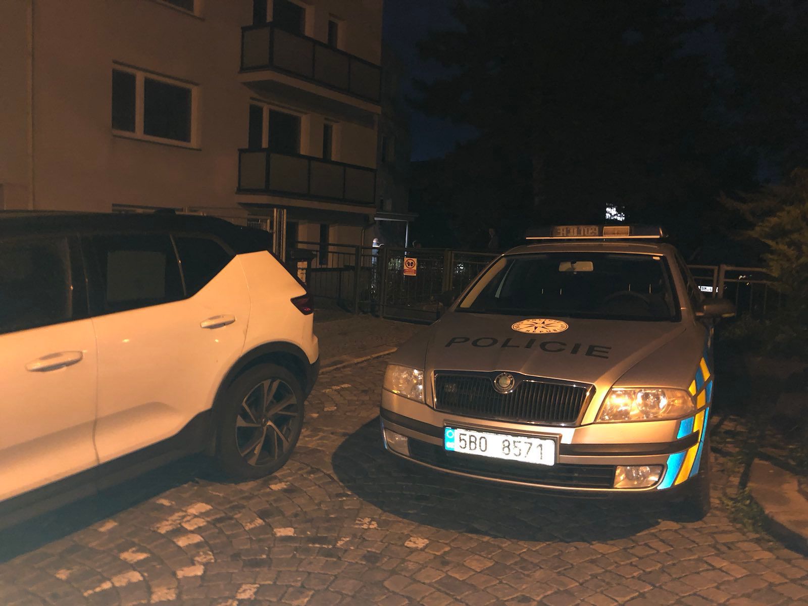 Policie v úterý Brno ráno zásah zahájili i v bytě šéfa bytové komise Brno-střed Otakara Bradáče.
