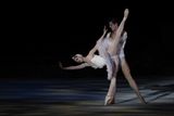Portmanová hraje v Černé labuti baletku toužící dosáhnout ve svém oboru dokonalosti. (Na snímku Národní balet Mexika.)