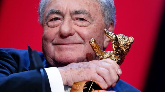 Berlinale 2013: Zlatý medvěd za holokaust, opravdoví Romové a porno