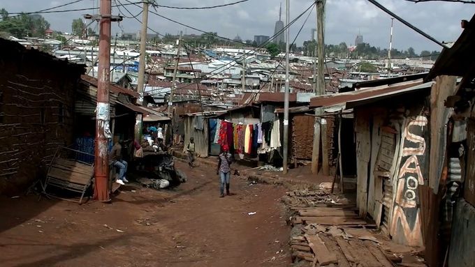 V Kibeře v keňském hlavním městě Nairobi seženete všechno potřebné k životu, přesto se jedná o největší slum v Africe.