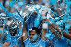 Přehled evropských šampionů začínáme v Anglii, kde triumfoval díky vítězství v posledním kole Premier League Manchester City před Liverpoolem a Chelsea. Do základní skupiny Ligy mistrů ale míří všichni tři.