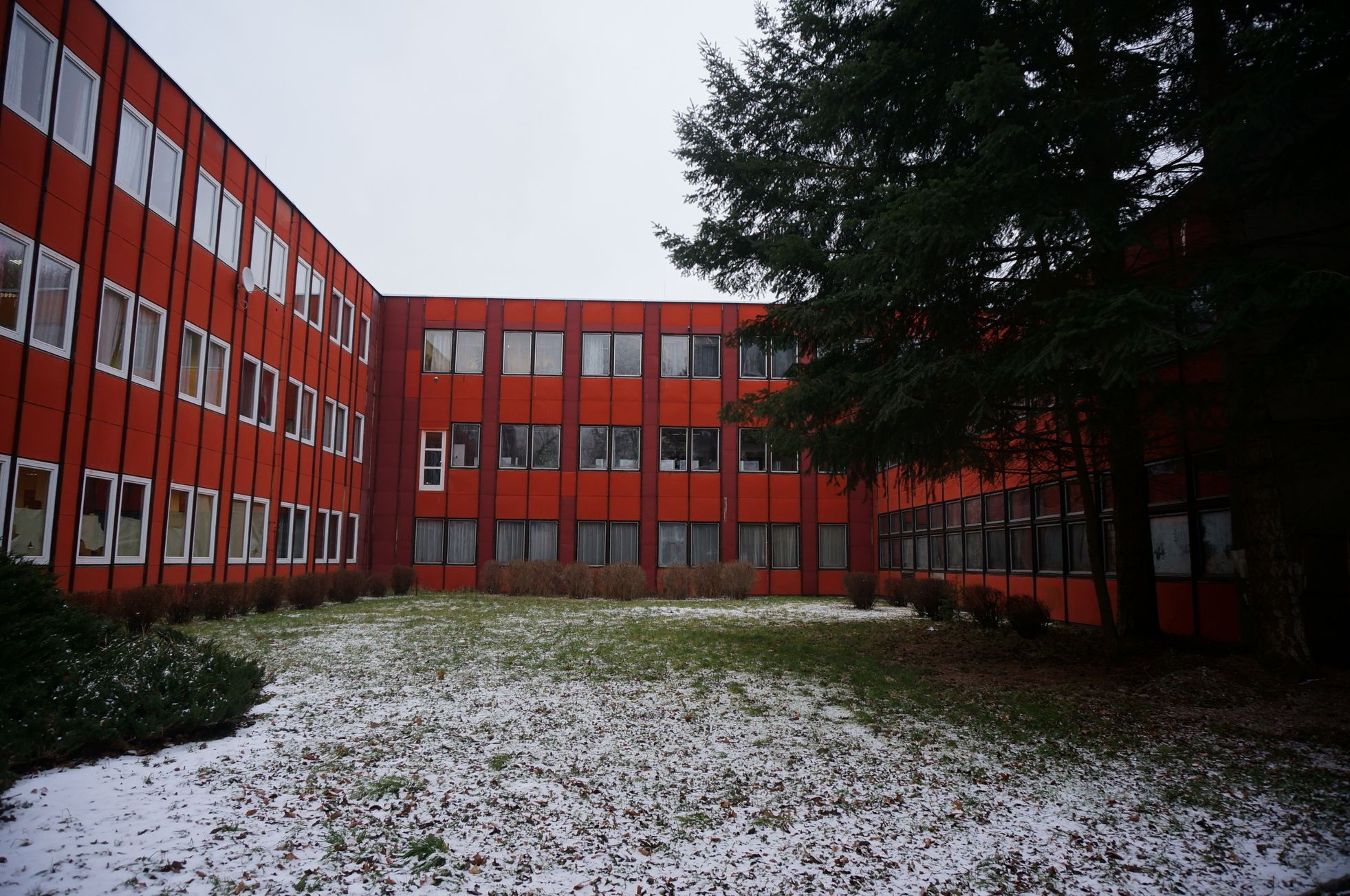 Neutrální škola Hrdlořezy