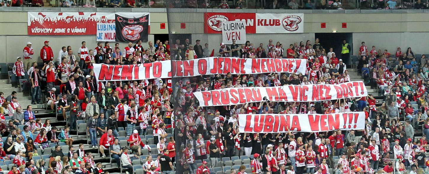 TELH, Slavia-Sparta: fanoušci Slavie