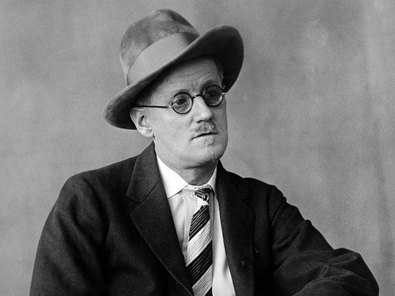 Spisovatel James Joyce.