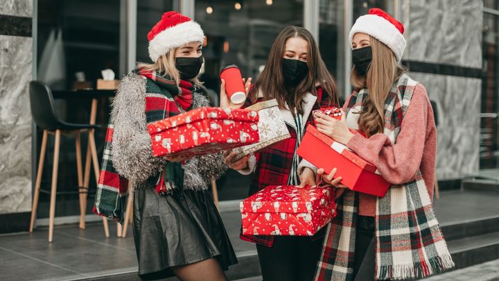 Omezená kapacita na půlnoční, bohoslužby online. Jsou tady koronavirové Vánoce