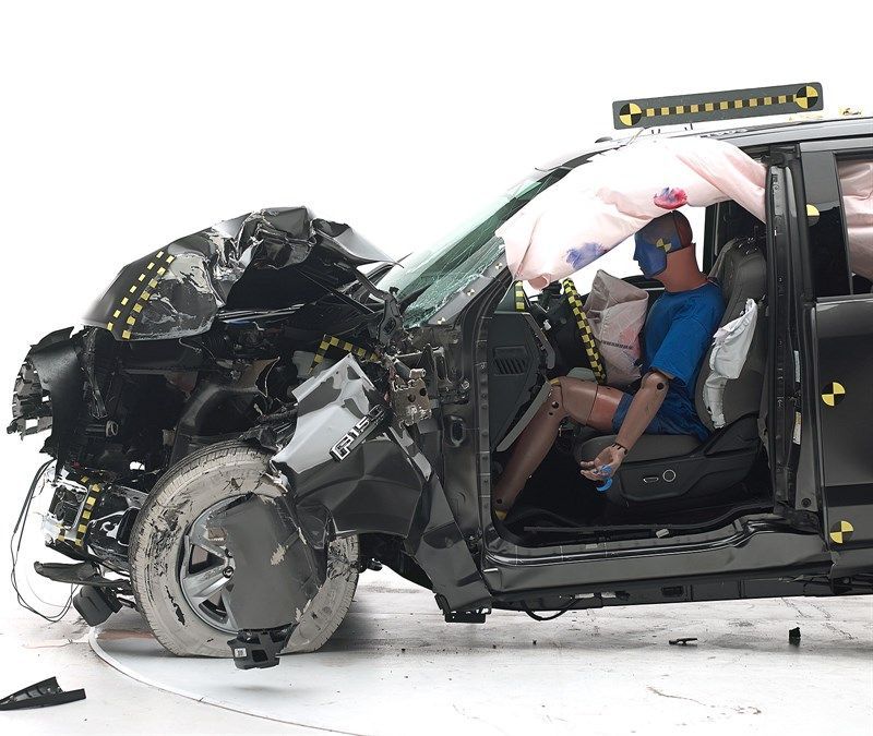 Crash testy pick-upy - USA - 2016