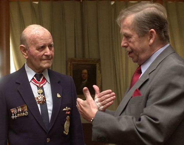 Foto: Ročenka / Úmrtí / 2012 / Vladimír NEDVĚD