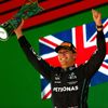George Russell z Mercedesu slaví triumf v GP Brazílie F1 2022