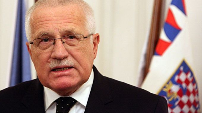 Václav Klaus v pátek podepsal navržený zákon