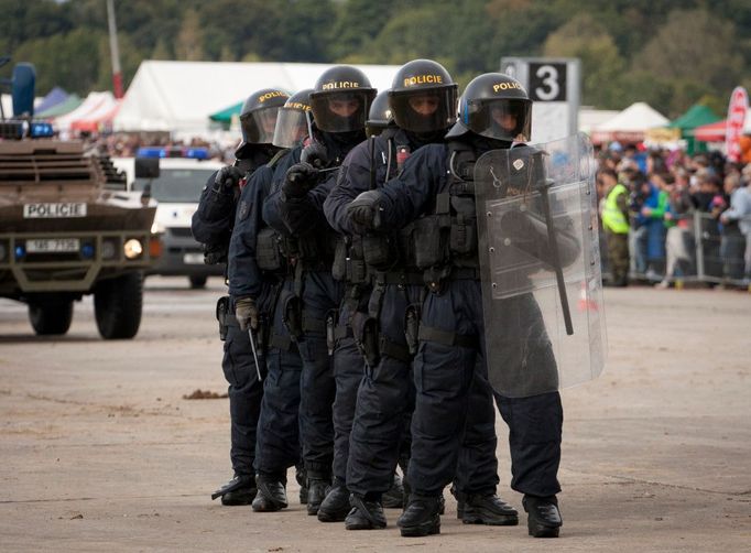 Policie a jiné složky předvedly spoustu ukázek ze své práce.