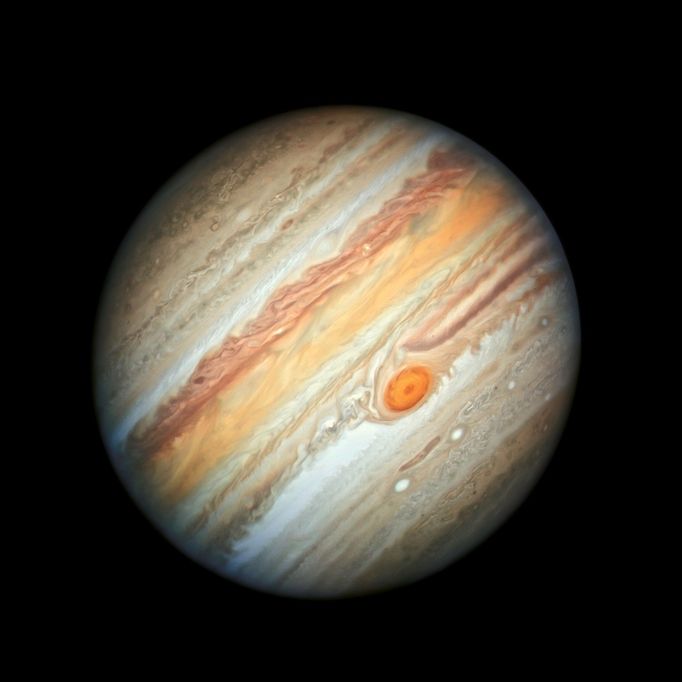 Planeta Jupiter zachycená Hubbleovým vesmírným dalekohledem