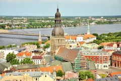Rusko možná financovalo přes lotyšské banky vměšování. Riga spustila vyšetřování