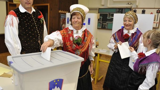 Some used the occasion to dress up - EP elections in Bulgaria