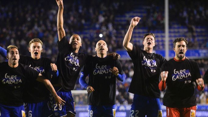 Deportivo Alaves slaví postup do finále Copa del Rey 2017