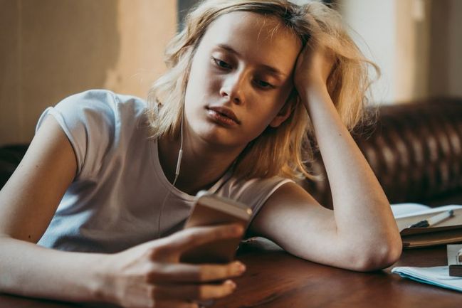 Omezit čas na telefonu a sociálních sítích