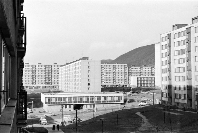 Sídliště Severní terasa v Ústí na Labem 13. listopadu 1980.