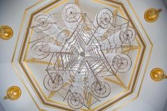 Aj Wej-wejovo dílo vyrobené z bicyklů má přilákat návštěvníky do Paláce Kinských