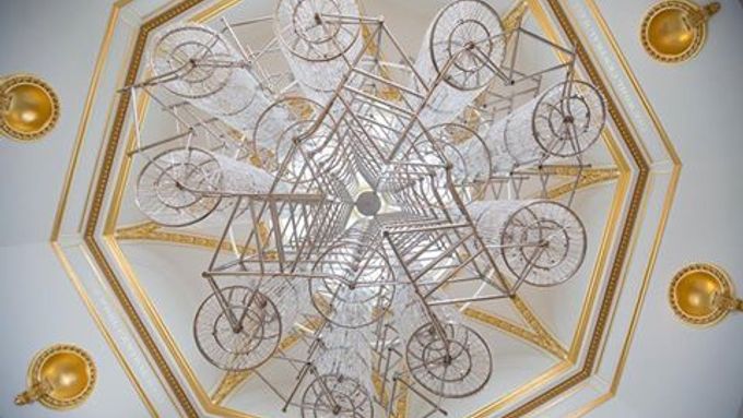Aj Wej-wejova kola, která byla k vidění na předloňské výstavě v Londýně
