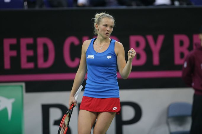 Kateřina Siniaková slaví vítěství ve Fed Cupu 2018