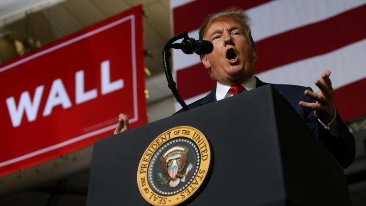 Trump nesmí své kritiky blokovat na Twitteru, podle soudu tím porušuje ůstavu