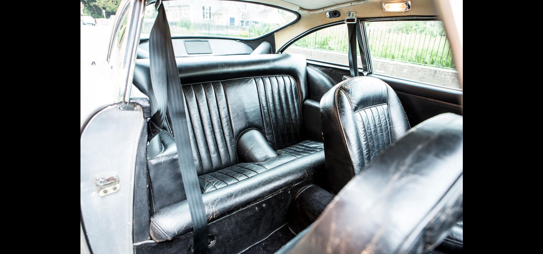 Aston Martin DB5 Jamese Bonda