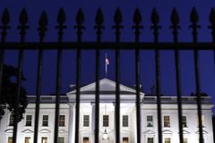 Obamův poradce je bez práce, online kritizoval Bílý dům