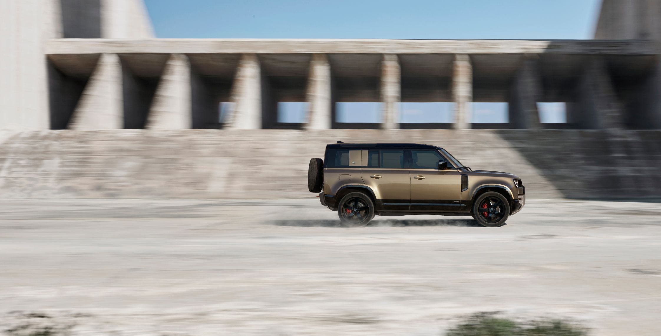 Land Rover Defender 2019