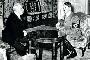 Okupanti pochodují Prahou. Před 70 lety obsadil Hitler zbytek republiky