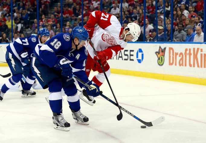 NHL: Detroit Red Wings vs. Tampa Bay Lightning (Tomáš Tatar a Ondřej Palát)