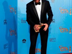Hugh Jackman si odnesl cenu pro nejlepšího muzikálového a komediálního herce za roli ve filmu Bídníci