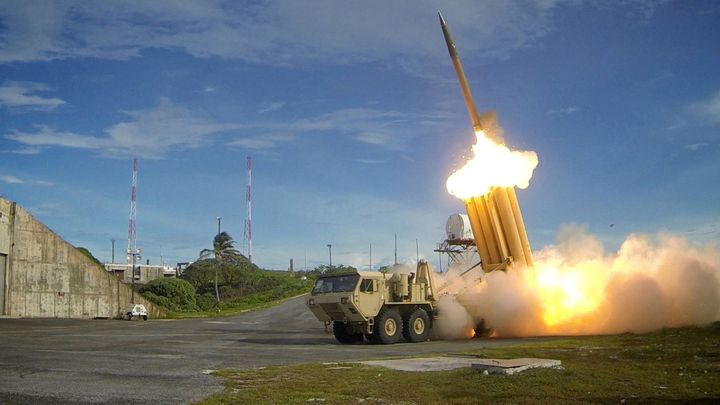 Spojené státy a Izrael zahájily spoječné vojenské cvičení, umístí v zemi systém THAAD
