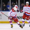 Alexandr Ovečkin slaví gól v NHL 2014-15