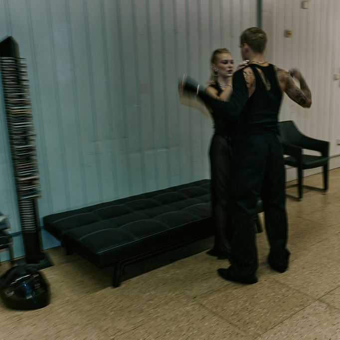 Zpěvačka Annet X a producent Nobodylisten.