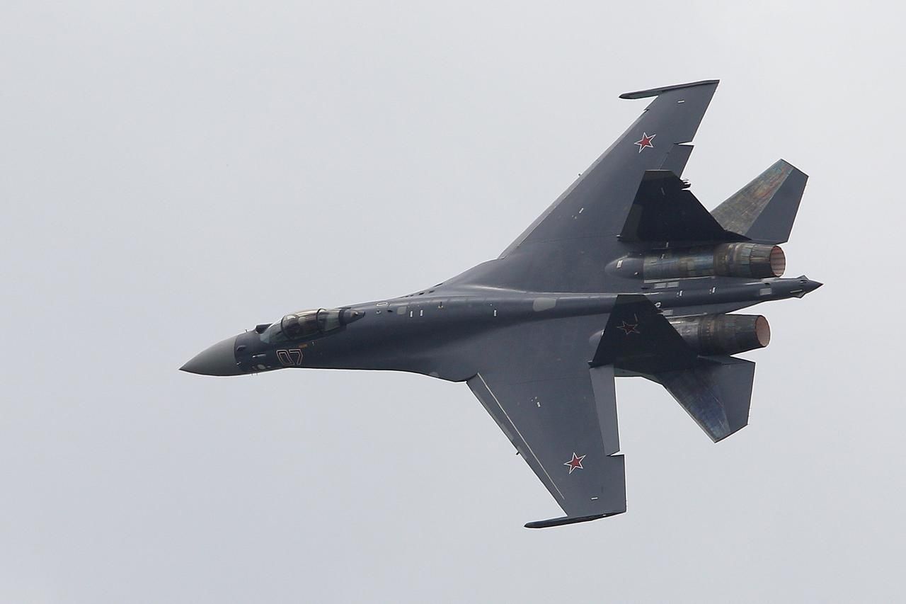 Pařížský aerosalon 2013