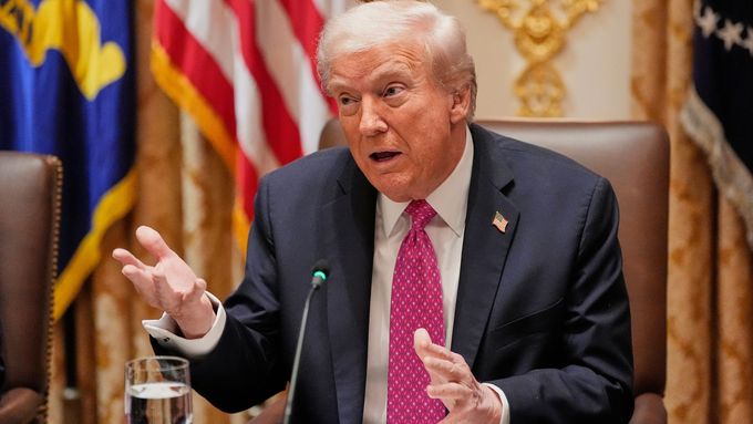 Spotlight moment: Putinovi stačí čekat, Trump ho vůbec nezvládá, říká elitní vyjednavač