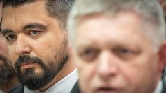 Robert Fico a ředitel SIS Pavol Gašpar po rokování slovenské Bezpečnostní rady státu. (23. ledna 2025)