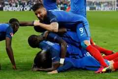 Pohádková jízda Islanďanů končí. Francie je smetla pěti góly a postoupila do semifinále Eura
