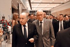 Předchůdce Blattera a jeho přítel Havelange bral úplatky