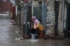 Kašmír sužují záplavy, mrtvých je už přes dvě stovky