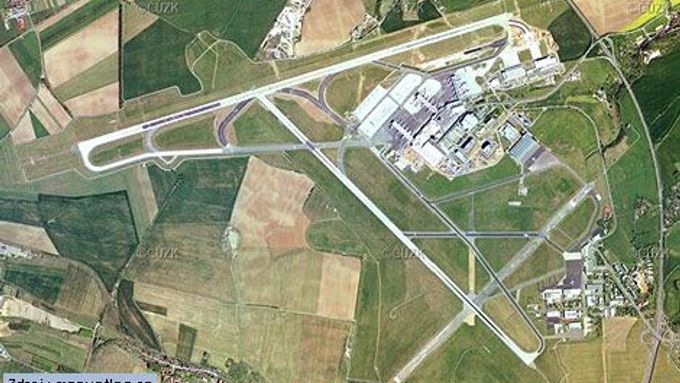 Prague Airport needs a new runway