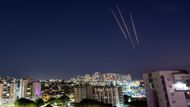 Rakety vystřelené z Gazy letí na Izrael.