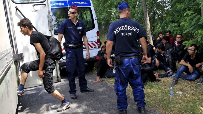 Premiéři Visegrádské 4 se budou bavit o tom, jak omezit příliv uprchlíků do Evropy (ilustrační snímek)