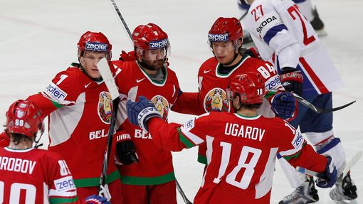 Radost běloruských hokejistů v zápase Francie - Bělorusko