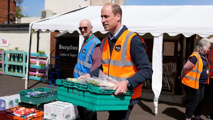Britský princ William se poprvé od Kateina oznámení o onemocnění rakovinou objevil na veřejnosti.