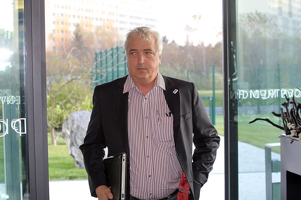 První zasedání klubu ANO