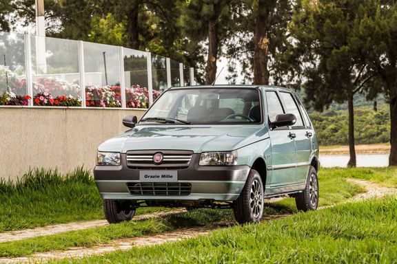 Úplně poslední varianta původního Fiatu Uno z roku 2013 - limitovaná série Grazie Mille.